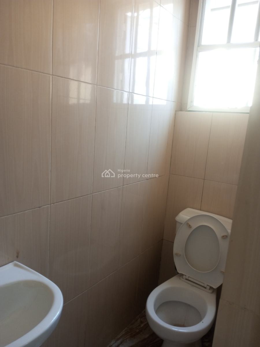 Lovely 2 Bedroom Upstairs with Open Plan Kitchen Close to The Road, Ajah, Lagos, Flat / Apartment for Rent