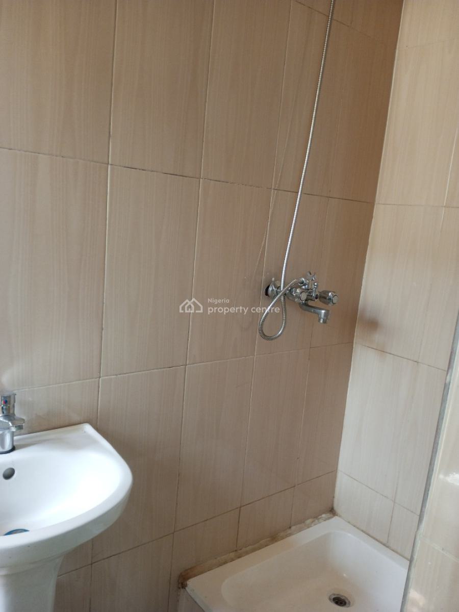 Lovely 2 Bedroom Upstairs with Open Plan Kitchen Close to The Road, Ajah, Lagos, Flat / Apartment for Rent