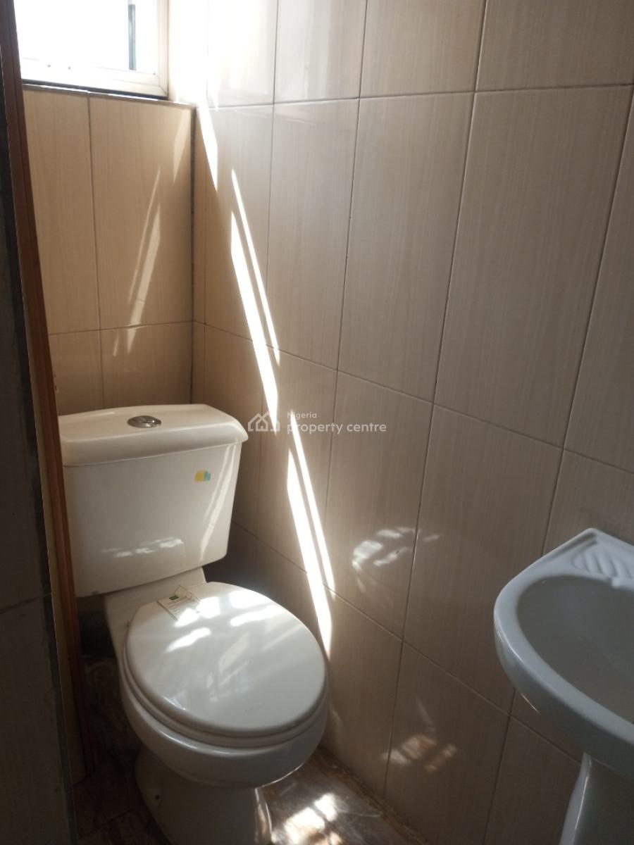 Lovely 2 Bedroom Upstairs with Open Plan Kitchen Close to The Road, Ajah, Lagos, Flat / Apartment for Rent