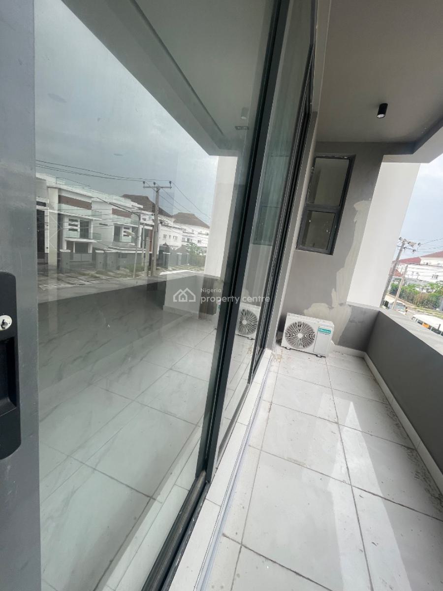 1/2 Bed Apartment Home with Swimming Pool  & Gym, Oniru, Victoria Island (vi), Lagos, Flat / Apartment for Sale