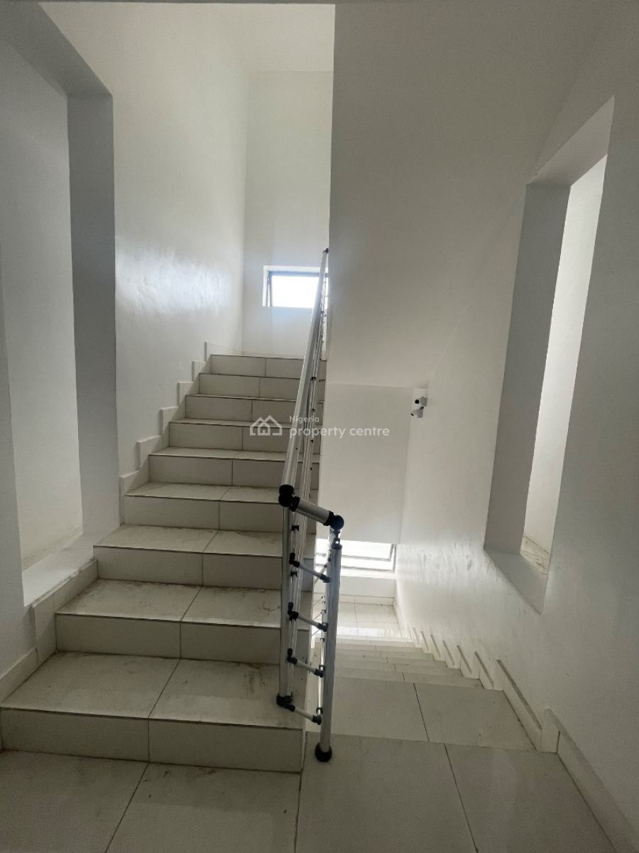 1/2 Bed Apartment Home with Swimming Pool  & Gym, Oniru, Victoria Island (vi), Lagos, Flat / Apartment for Sale