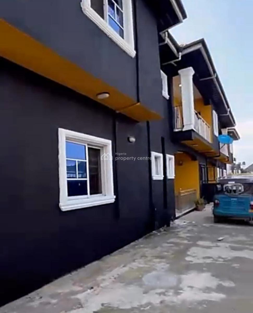 Spacious 4 Units of 2 Bedroom Flats, Egbelu Off Ada George Road, Port Harcourt, Rivers, Block of Flats for Sale