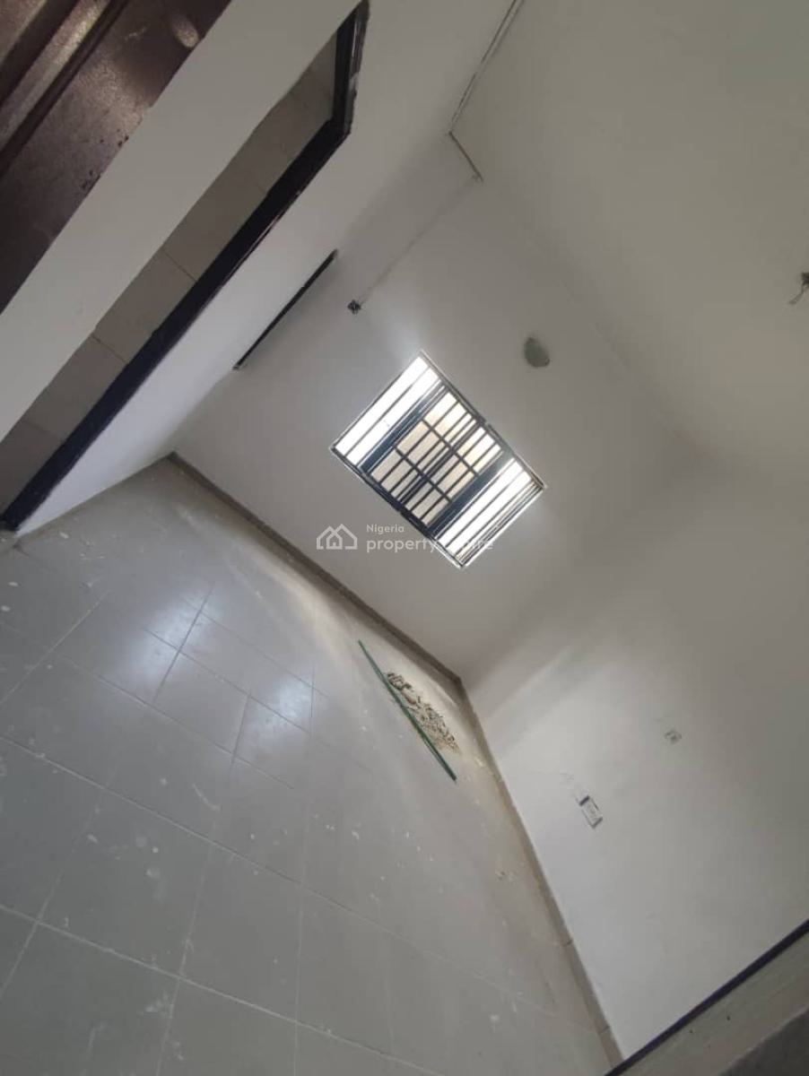 Luxury 3bedroom Apartment, New Road, Lekki, Lagos, Flat / Apartment for Rent