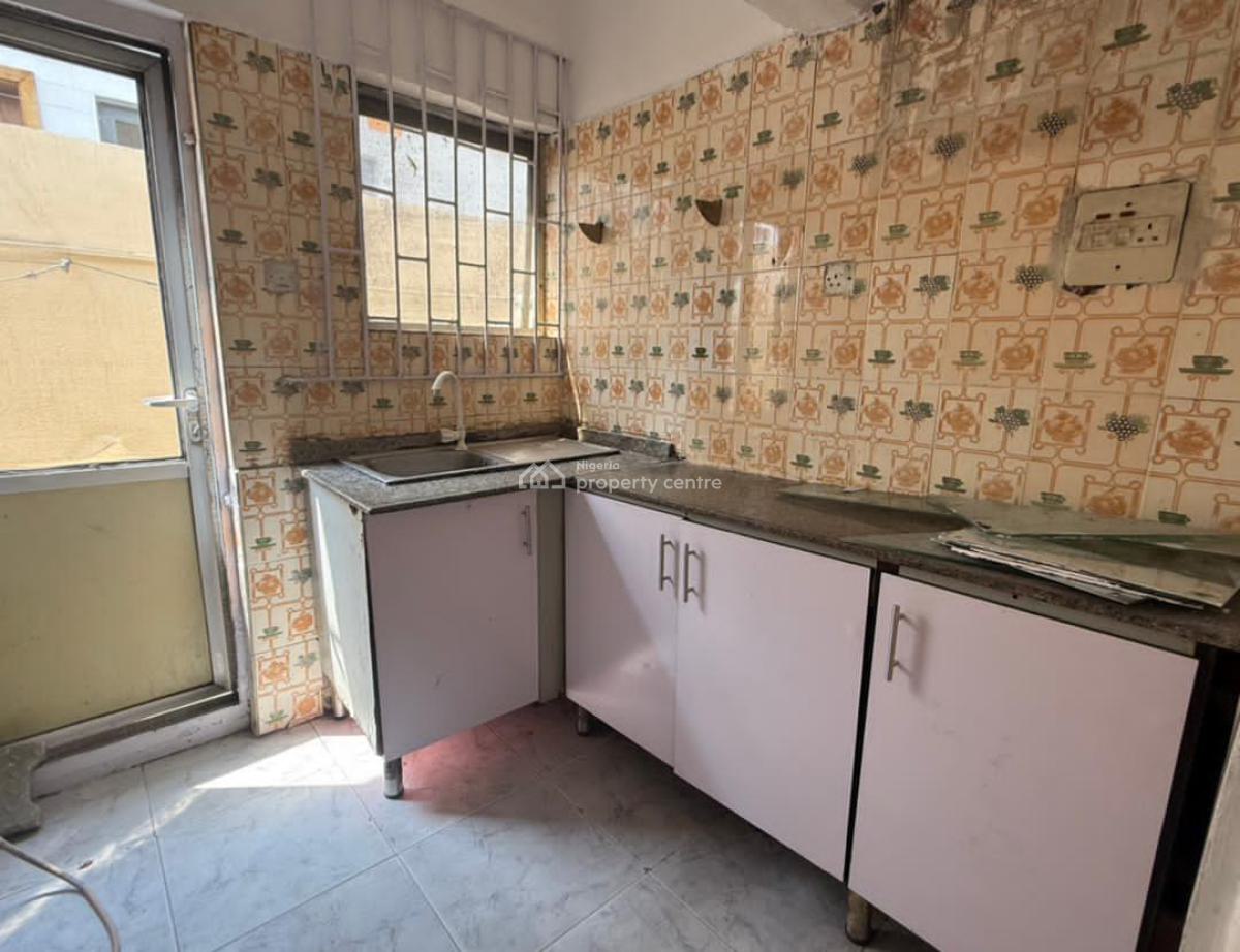 Luxury and Neat 3 Bedroom Bungalow in a Secured and Good Estate, Abraham Adesanya Estate, Ajah, Lagos, Flat / Apartment for Rent