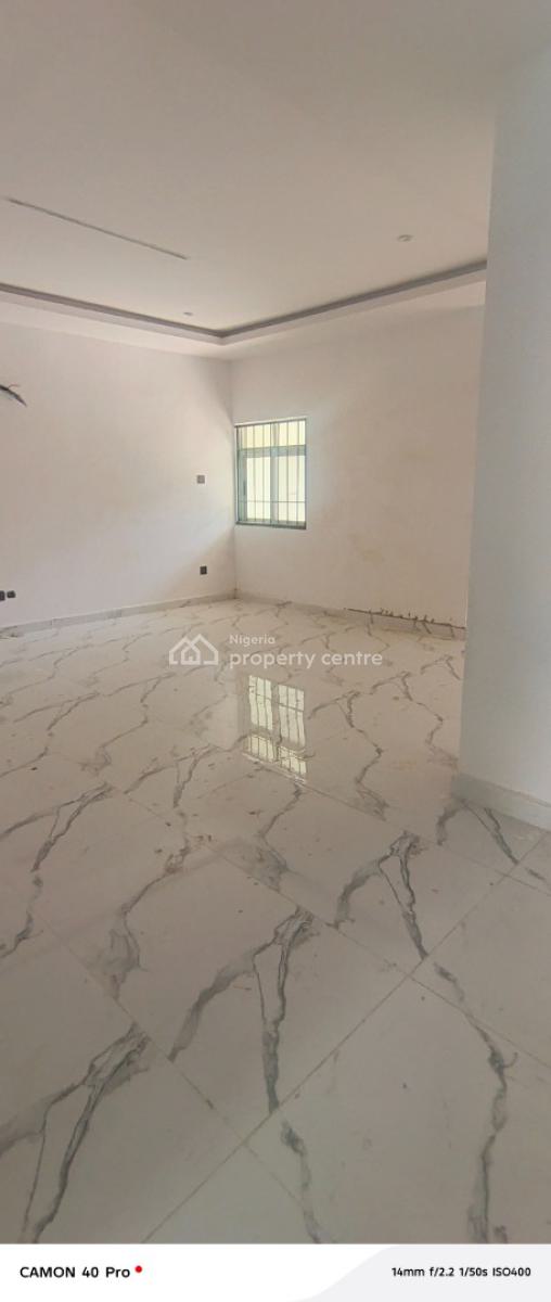 Clean and Sharp Room and Parlor Mini Flat, Romay Garden Estate, Lekki Phase 1, Lekki, Lagos, Mini Flat (room and Parlour) for Rent