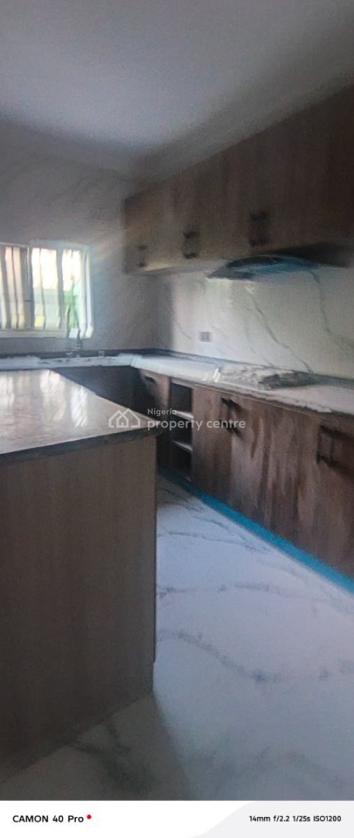 Clean and Sharp Room and Parlor Mini Flat, Romay Garden Estate, Lekki Phase 1, Lekki, Lagos, Mini Flat (room and Parlour) for Rent