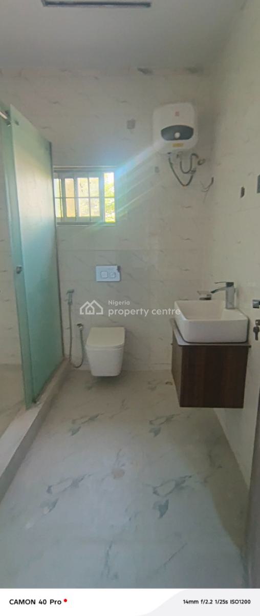 Clean Studio Apartment in Ikate, Romay Garden Estate, Lekki Phase 1, Lekki, Lagos, Self Contain (single Rooms) for Rent