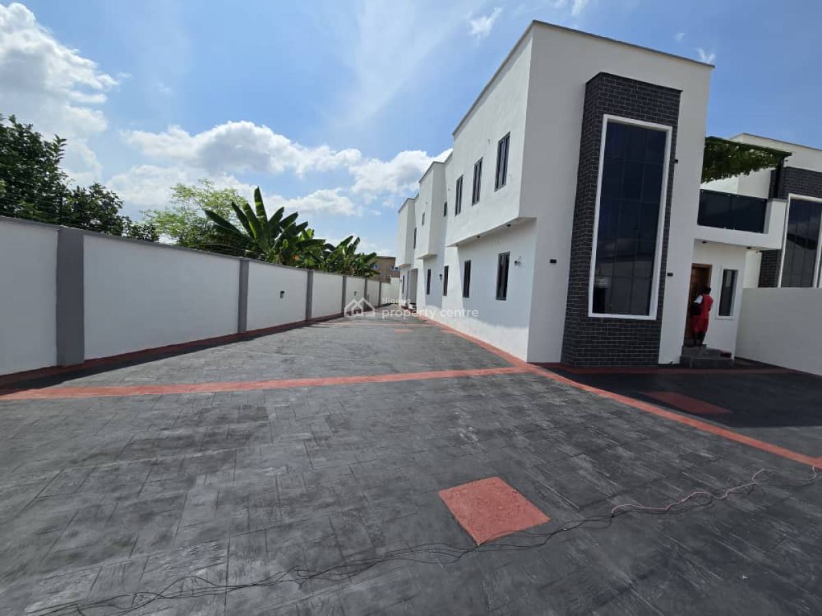 Nicely Built 4 Bedrooms Duplex with Excellent and Modern Facilities., Emmanuel Estate, Jericho Extension., Ibadan, Oyo, Detached Duplex for Sale