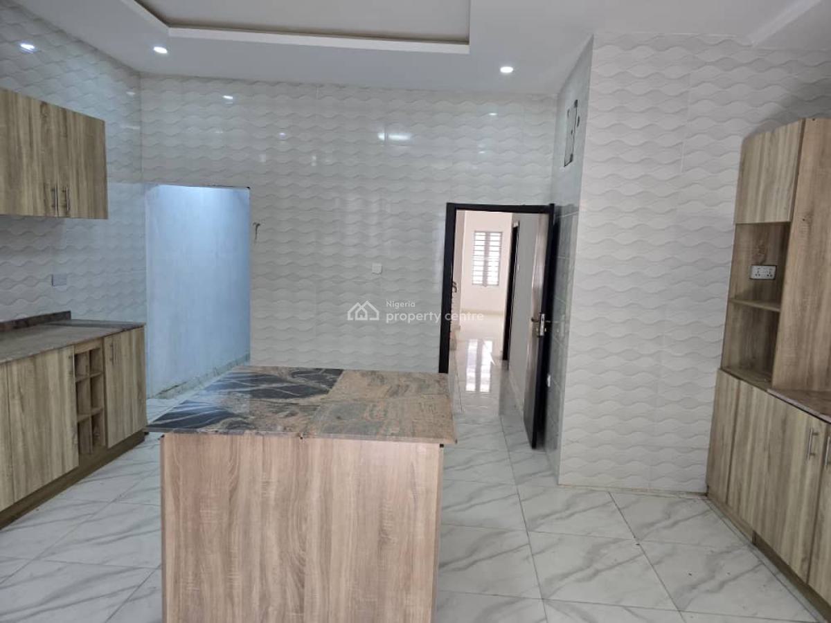 Nicely Built 4 Bedrooms Duplex with Excellent Facilities, Off Bashorun Apampa, Jericho Gra, Ibadan, Oyo, Detached Duplex for Sale