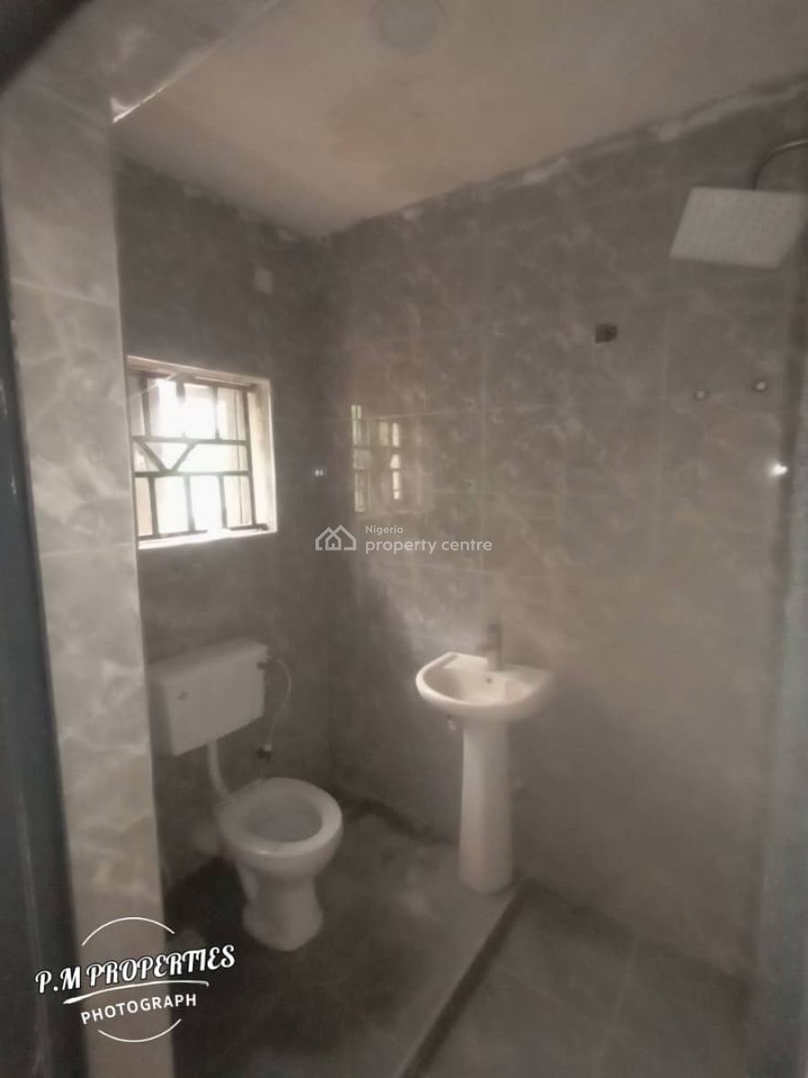 2 Bedroom Flat, Cele, Magboro, Ogun, Flat / Apartment for Rent