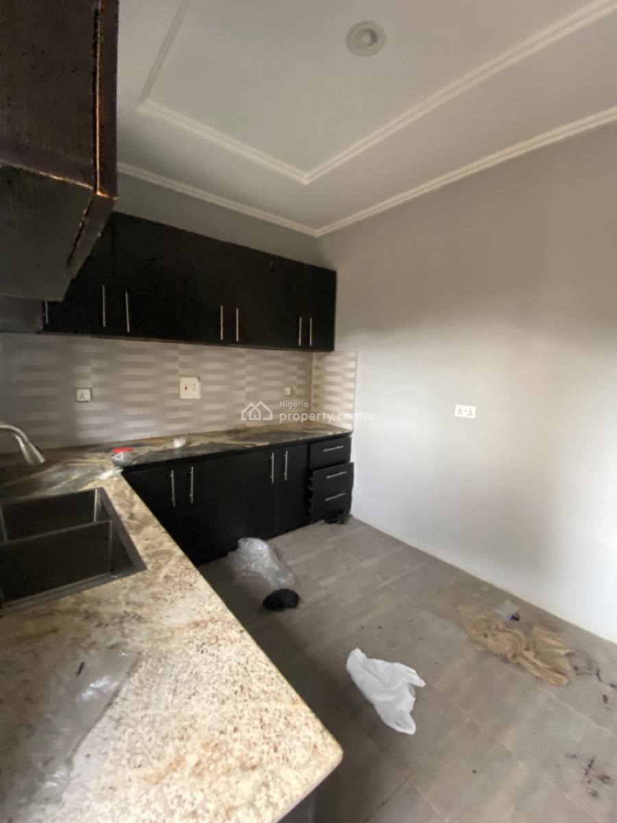 Very Sweet and Lovable Classic Spacious Unique 2 Bedroom Upstairs, Silverline Estate Ogombo Via Therannex, Sangotedo, Ajah, Lagos, Flat / Apartment for Rent