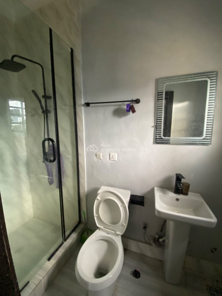 Very Sweet and Lovable Classic Spacious Unique 2 Bedroom Upstairs, Silverline Estate Ogombo Via Therannex, Sangotedo, Ajah, Lagos, Flat / Apartment for Rent