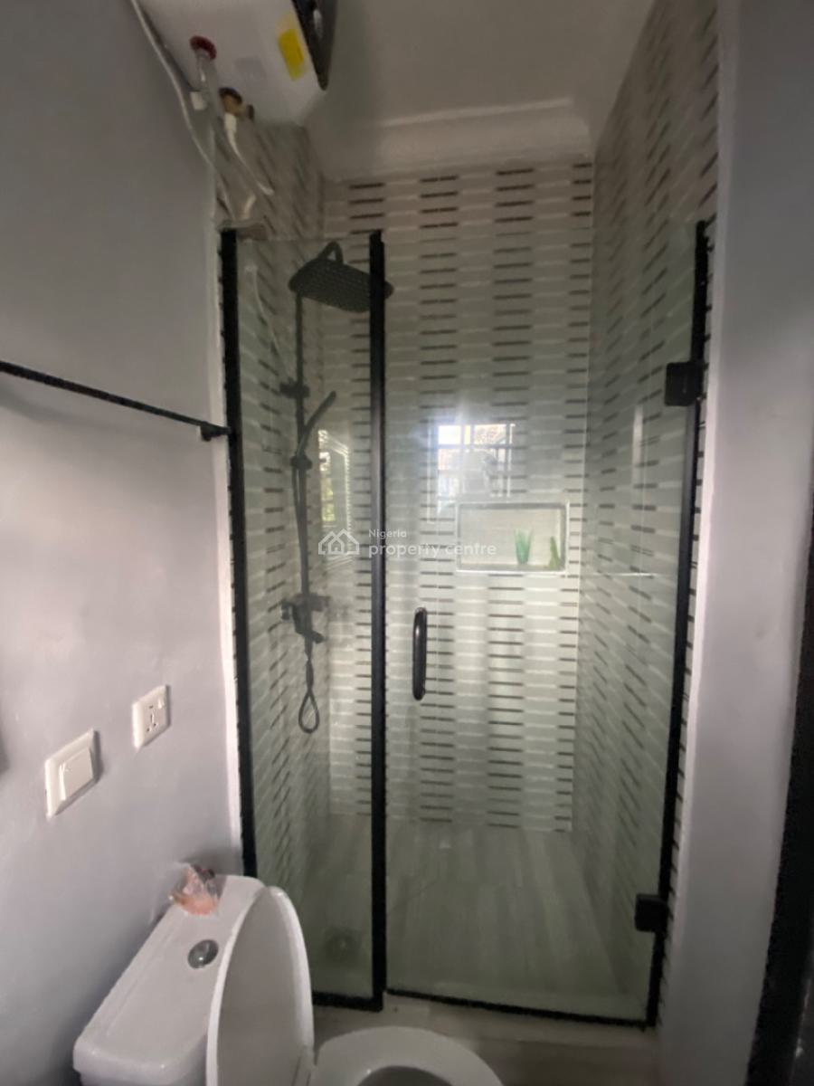 Very Sweet and Lovable Classic Spacious Unique 2 Bedroom Upstairs, Silverline Estate Ogombo Via Therannex, Sangotedo, Ajah, Lagos, Flat / Apartment for Rent