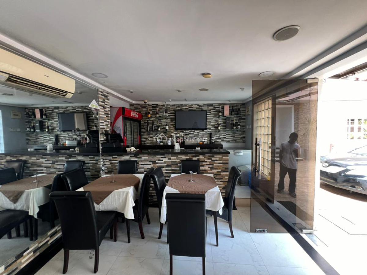 17 Bedrooms Duplex, Lekki Phase 1, Lekki, Lagos, Detached Duplex for Rent