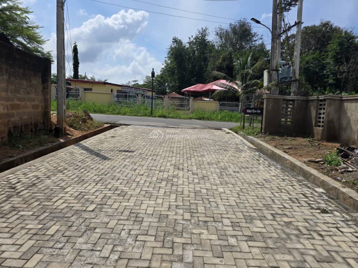 Fenced 1300sqm of Land, Dss Road, Opp Ibadan Museum. Aleshinloye, Jericho., Ibadan, Oyo, Mixed-use Land for Sale