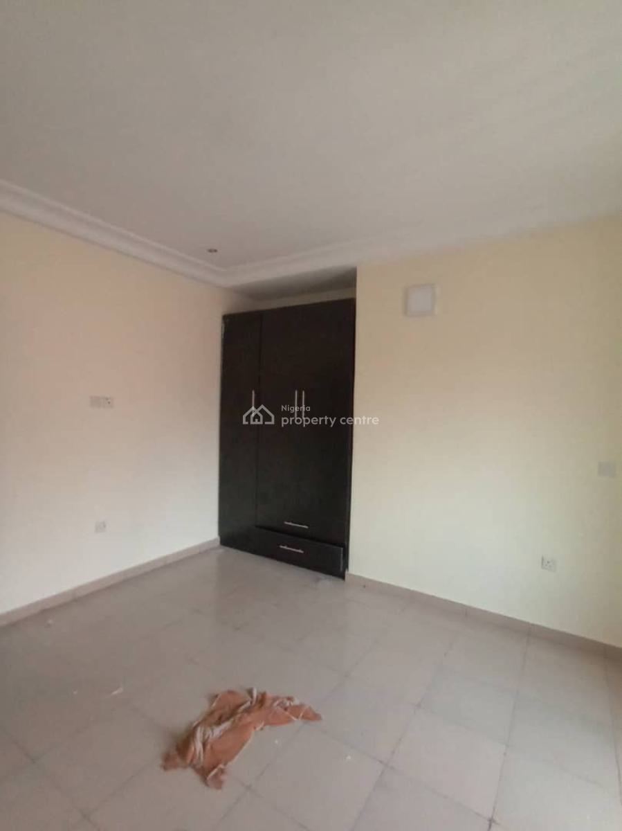 3 Bedroom Flat, Off Mobile Road, Ilaje, Ajah, Lagos, Flat / Apartment for Rent