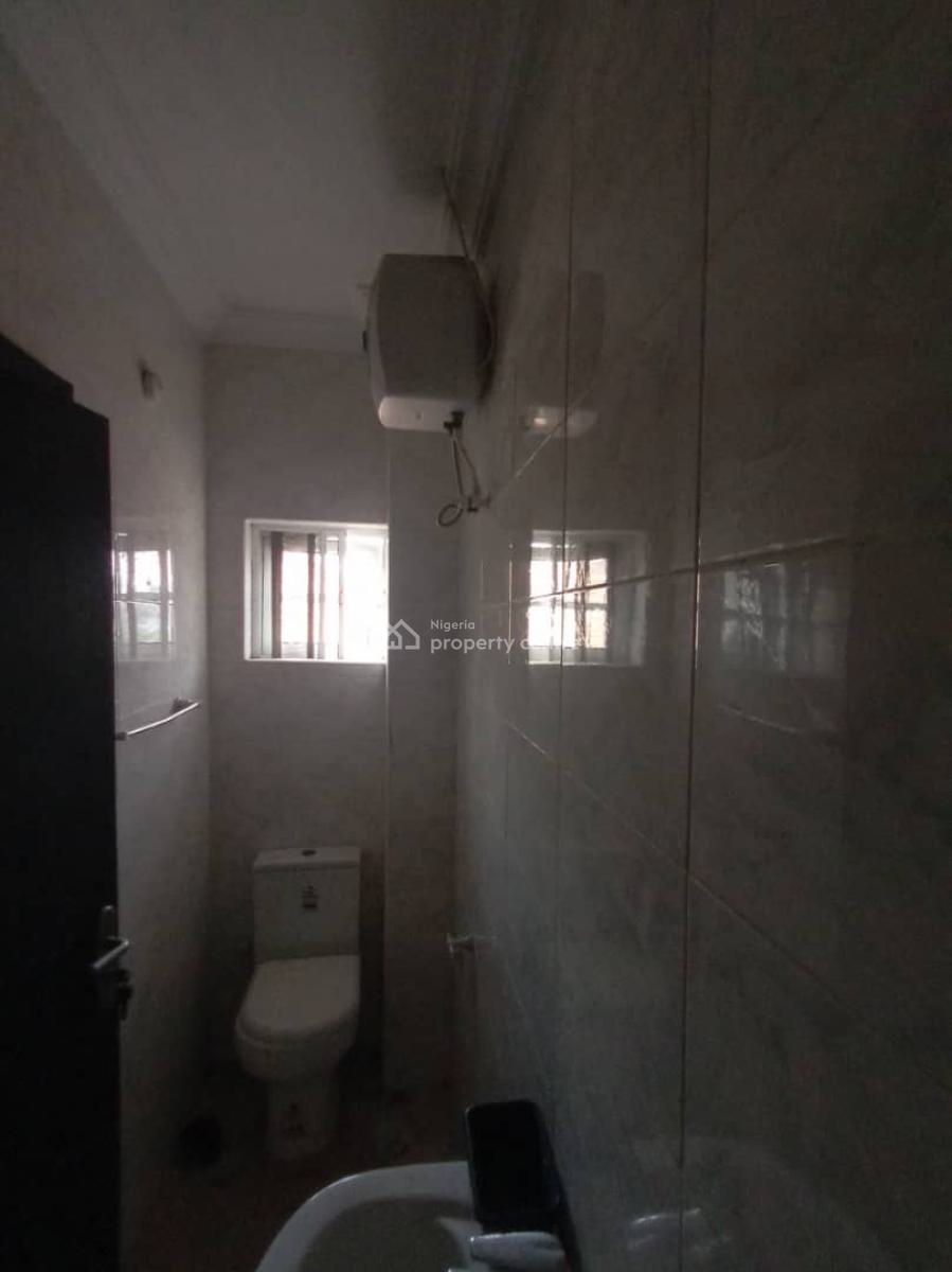 3 Bedroom Flat, Off Mobile Road, Ilaje, Ajah, Lagos, Flat / Apartment for Rent