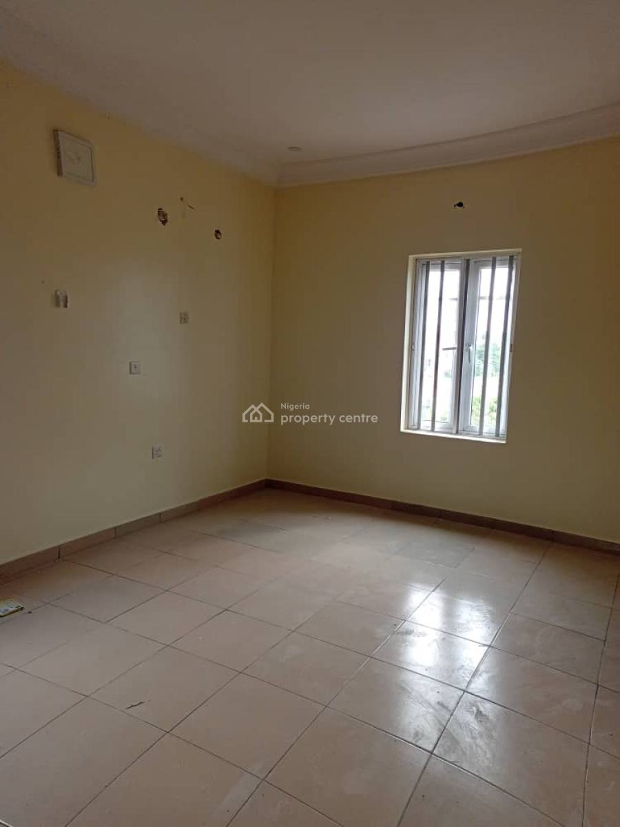 3 Bedroom Flat, Off Mobile Road, Ilaje, Ajah, Lagos, Flat / Apartment for Rent
