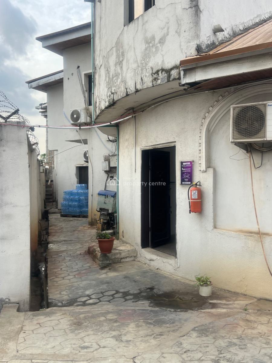 Demolishable Corner Piece Sitting on 900sqm Within Secured Zone, Gra Phase 1, Magodo, Lagos, Mixed-use Land for Sale