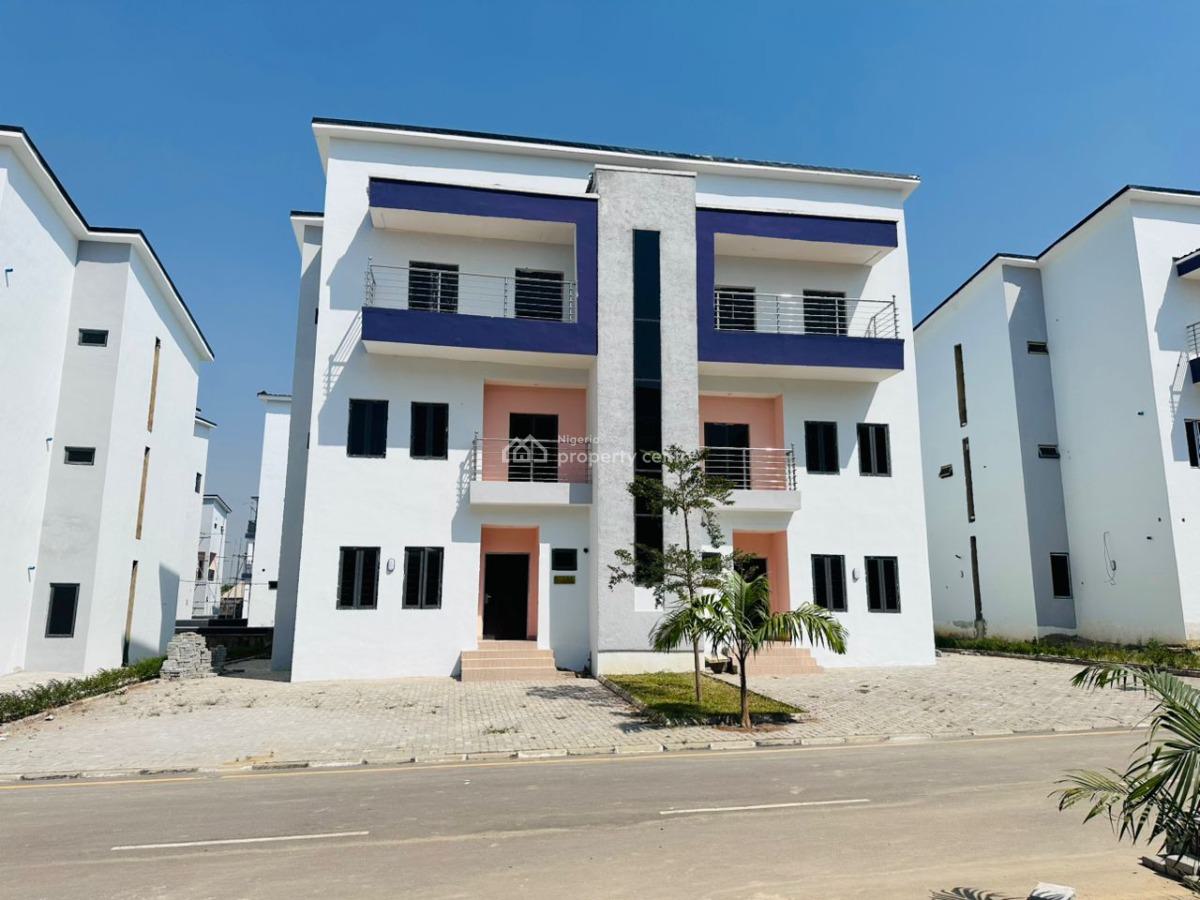 Luxury and Exquisite 4-bedroom Terraced Duplex with Bq, Lokogoma District, Abuja, Terraced Duplex for Sale