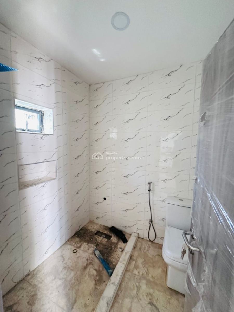 Luxury and Exquisite 4-bedroom Terraced Duplex with Bq, Lokogoma District, Abuja, Terraced Duplex for Sale