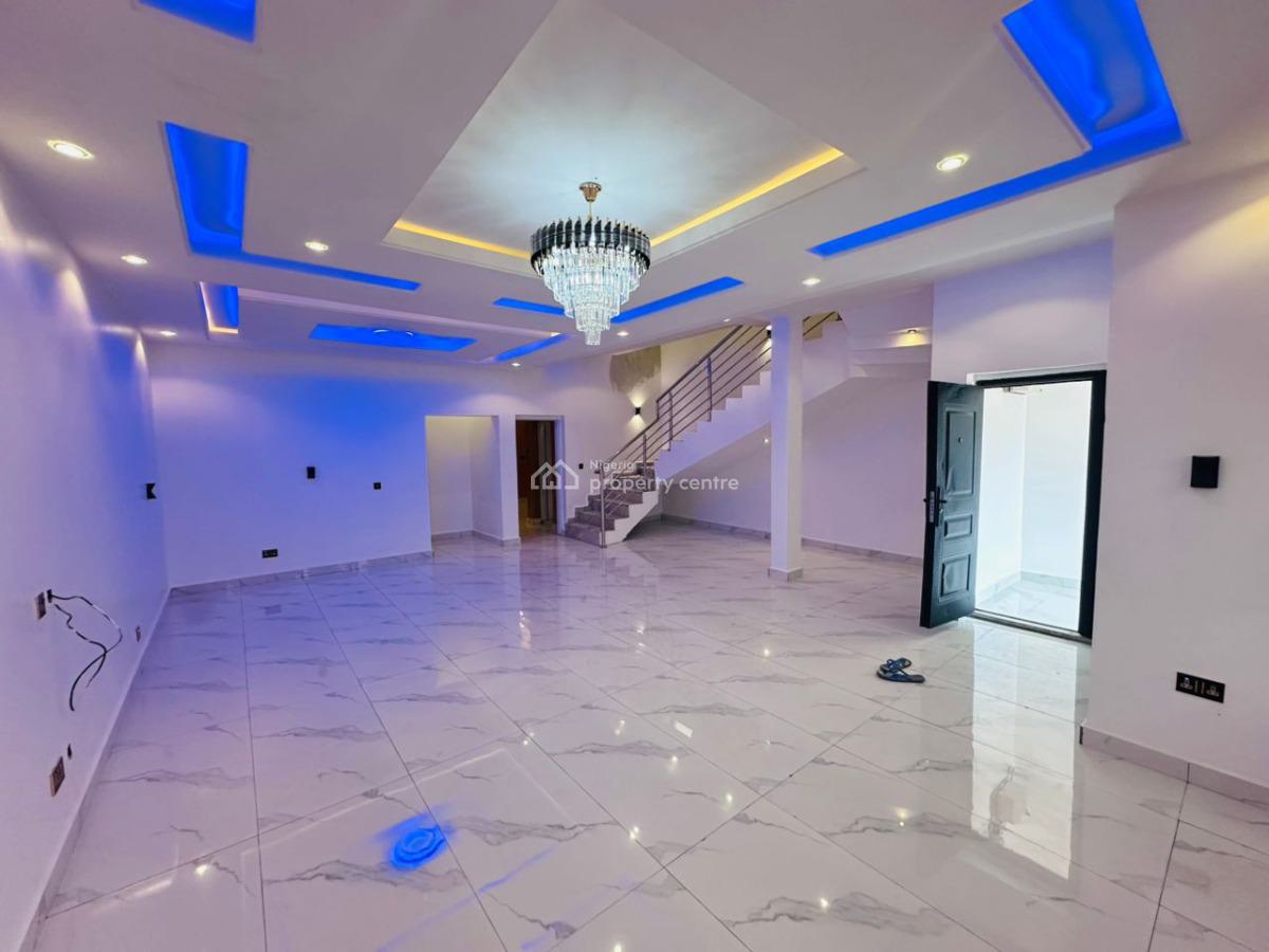 Luxury 4-bedroom Semi-detached Duplex, Lugbe District, Abuja, Semi-detached Duplex for Sale