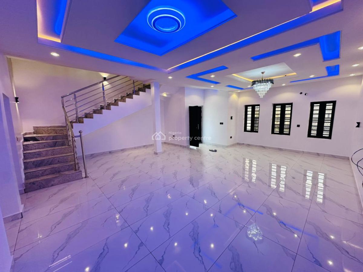 Luxury 4-bedroom Semi-detached Duplex, Lugbe District, Abuja, Semi-detached Duplex for Sale