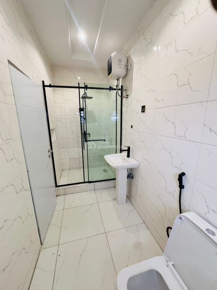 Luxury 4-bedroom Semi-detached Duplex, Lugbe District, Abuja, Semi-detached Duplex for Sale