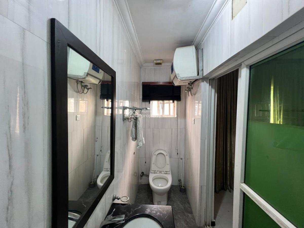 17 Bedroom Detached Duplex, Lekki Phase 1, Lekki, Lagos, Detached Duplex for Rent