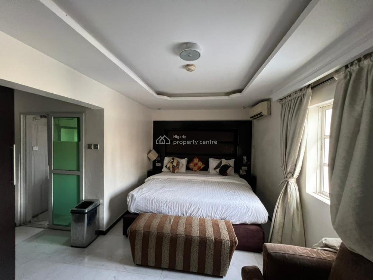 17 Bedroom Detached Duplex, Lekki Phase 1, Lekki, Lagos, Detached Duplex for Rent