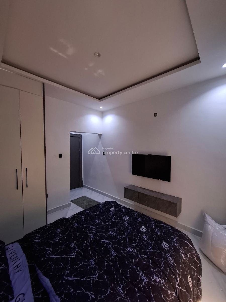 Super Distressed 5 Bedrooms Detached Duplex Available, By Wuse 2, Mabushi, Abuja, Detached Duplex for Sale