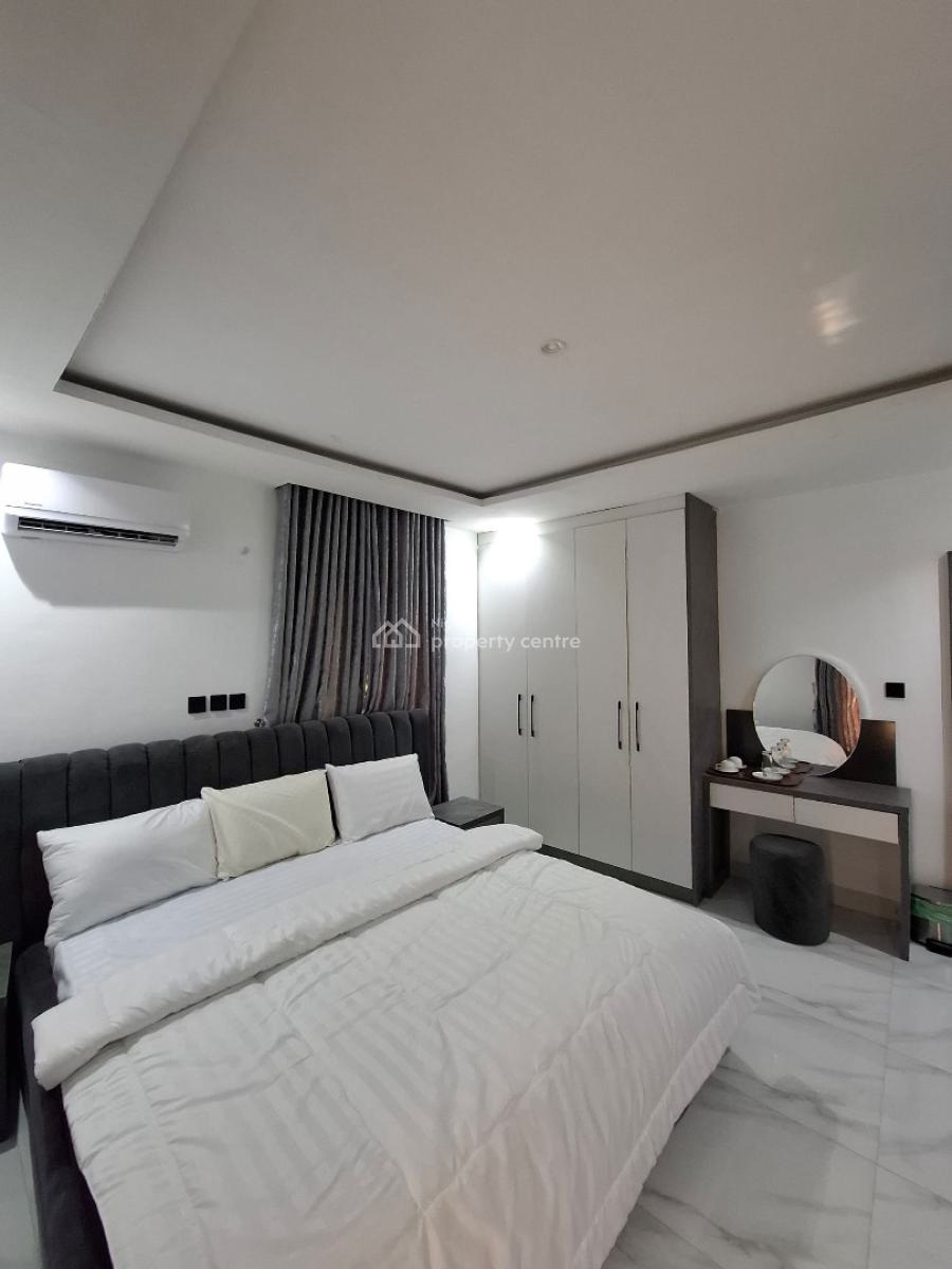 Super Distressed 5 Bedrooms Detached Duplex Available, By Wuse 2, Mabushi, Abuja, Detached Duplex for Sale