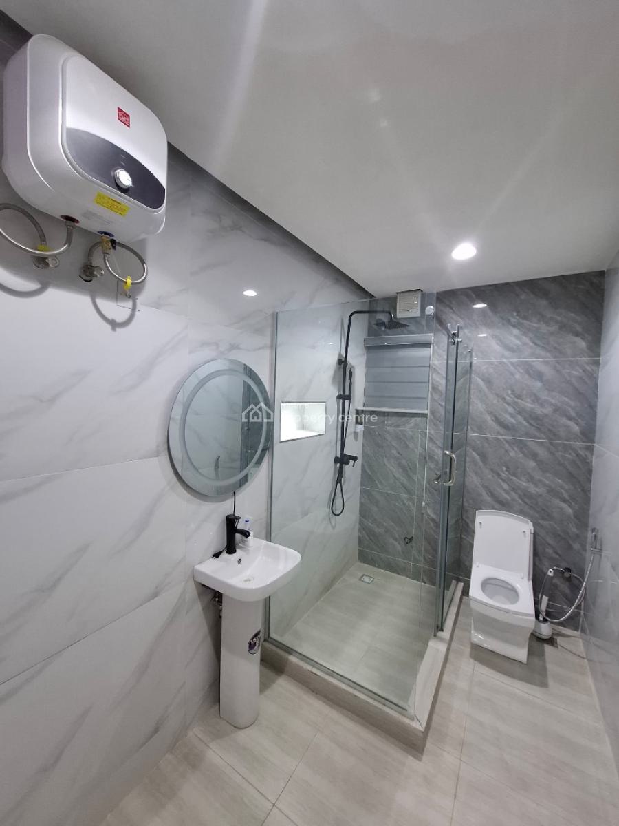 Super Distressed 5 Bedrooms Detached Duplex Available, By Wuse 2, Mabushi, Abuja, Detached Duplex for Sale