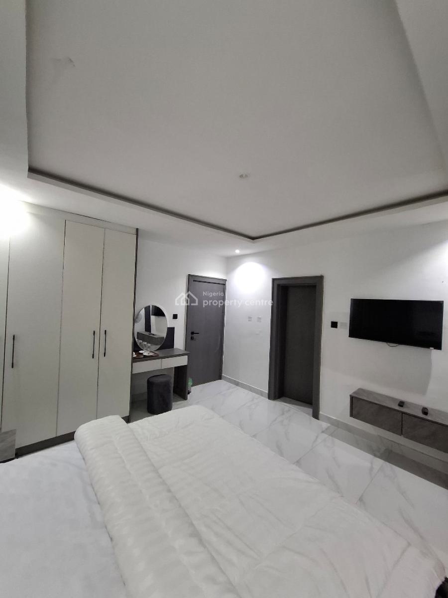 Super Distressed 5 Bedrooms Detached Duplex Available, By Wuse 2, Mabushi, Abuja, Detached Duplex for Sale