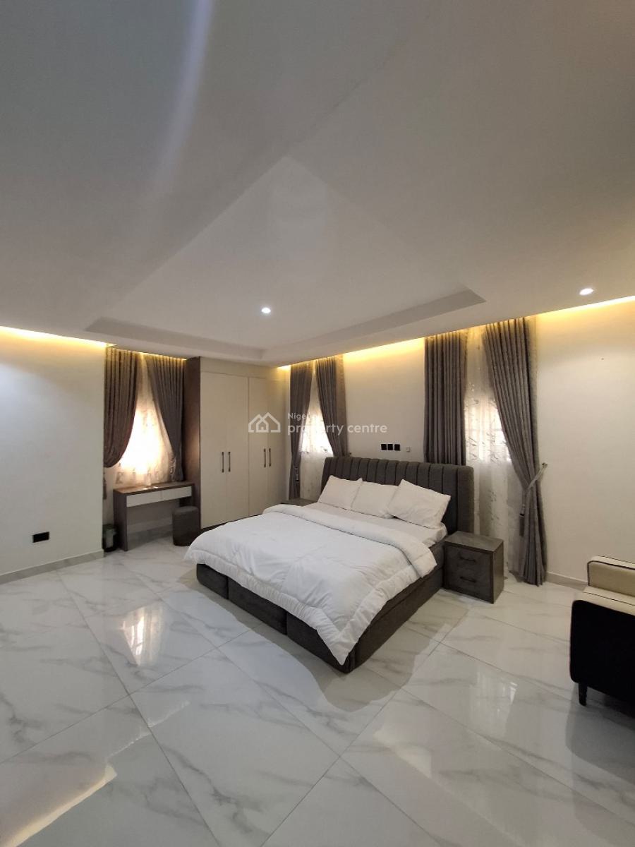 Super Distressed 5 Bedrooms Detached Duplex Available, By Wuse 2, Mabushi, Abuja, Detached Duplex for Sale