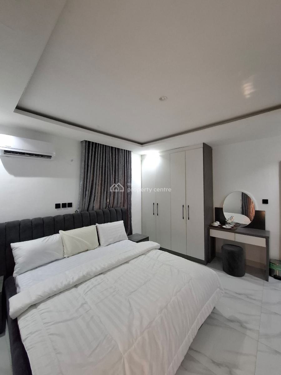 Super Distressed 5 Bedrooms Detached Duplex Available, By Wuse 2, Mabushi, Abuja, Detached Duplex for Sale