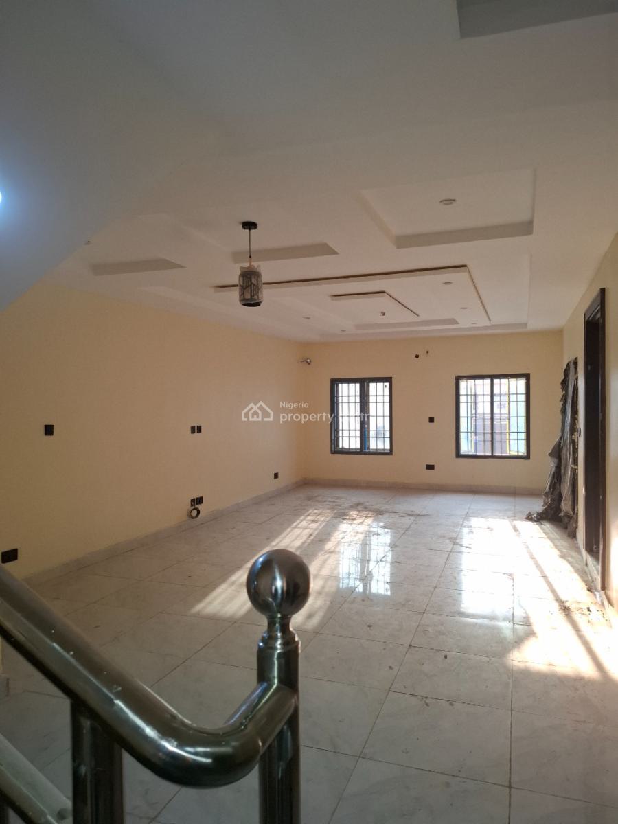 Standard 4 Bedroom Semi Detached Duplex, Guzape District, Abuja, Flat / Apartment for Rent