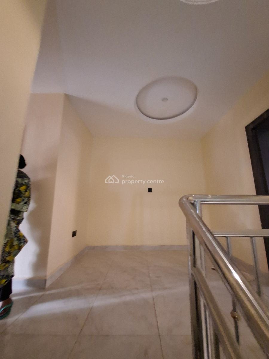 Standard 4 Bedroom Semi Detached Duplex, Guzape District, Abuja, Flat / Apartment for Rent