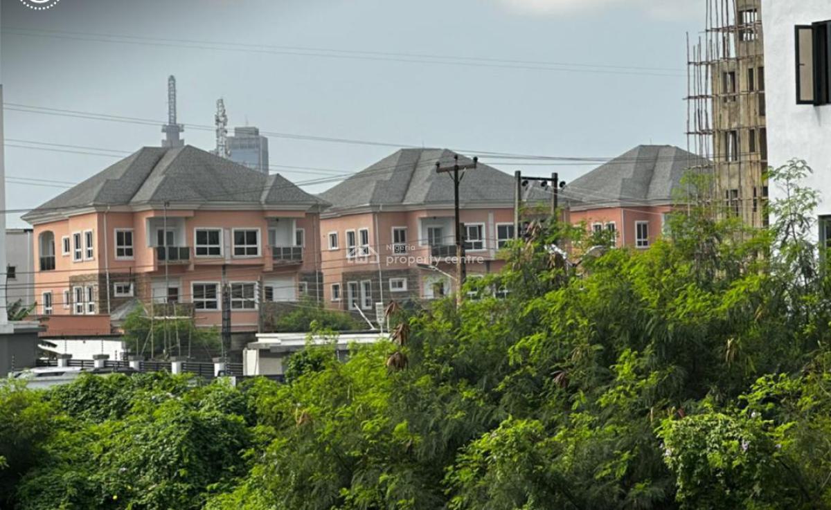 10 Units 3 Bedroom Apartment Lekki Phase 1 Right Off Oniru, Tf Kuboye, By Pinnacle Filling Station, Lekki Phase 1, Lekki, Lagos, Block of Flats for Sale