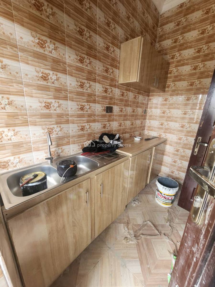 Newly Built 2-bedroom Flats, Afolabi Dada Off Nnobi Street, Itire-ikate, Surulere, Lagos, Flat / Apartment for Rent