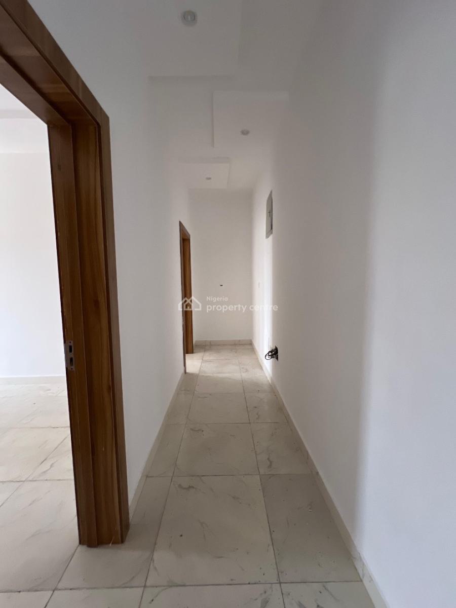 Nicely Done and Spacious 3 Bedroom Apartment, Off Freedom Way Lagos, Lekki Phase 1, Lekki, Lagos, Flat / Apartment for Sale