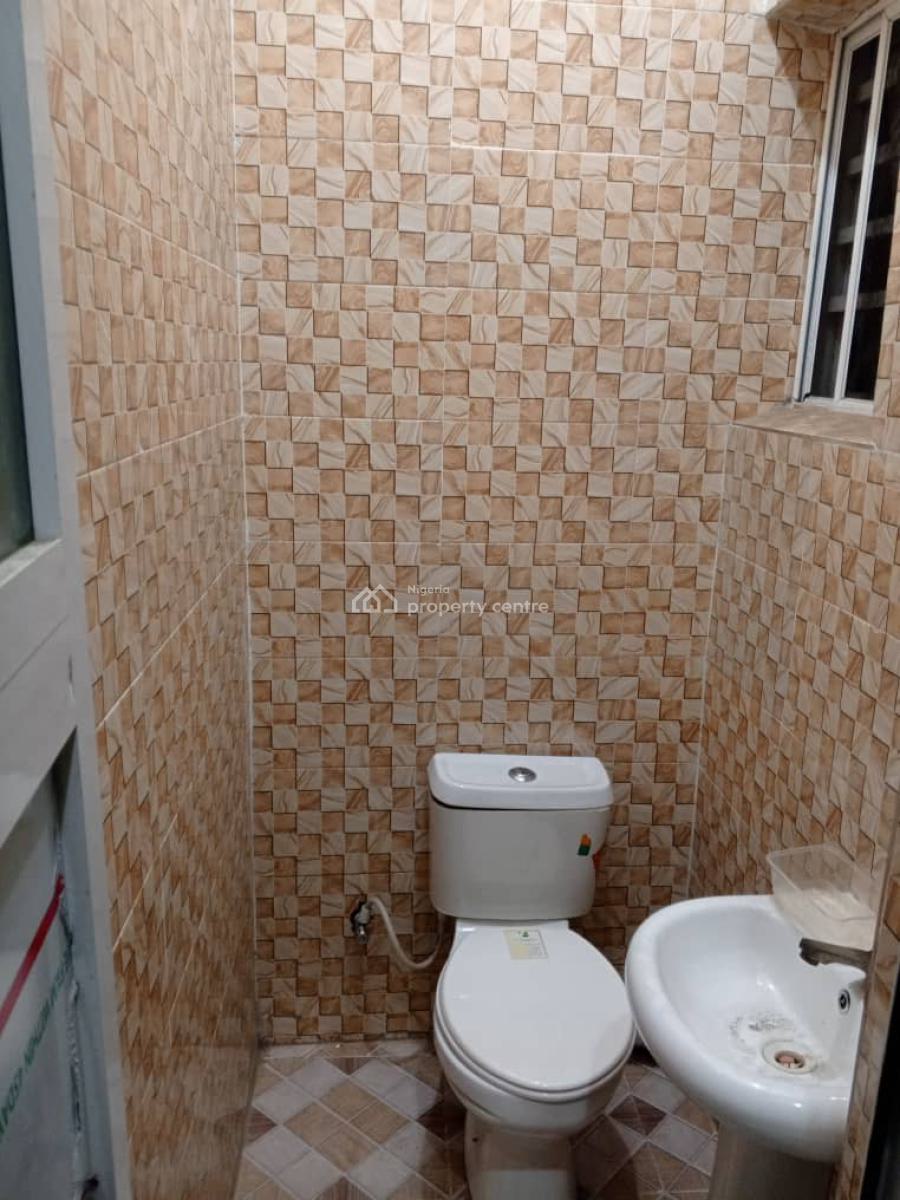 Neatly Used Miniflat in a Very Serene Environment, Adekunle, Yaba, Lagos, Mini Flat (room and Parlour) for Rent