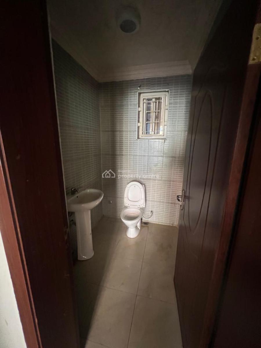 2 Bedrooms Flat, Aquamarine Estate, Apo, Abuja, Flat / Apartment for Rent