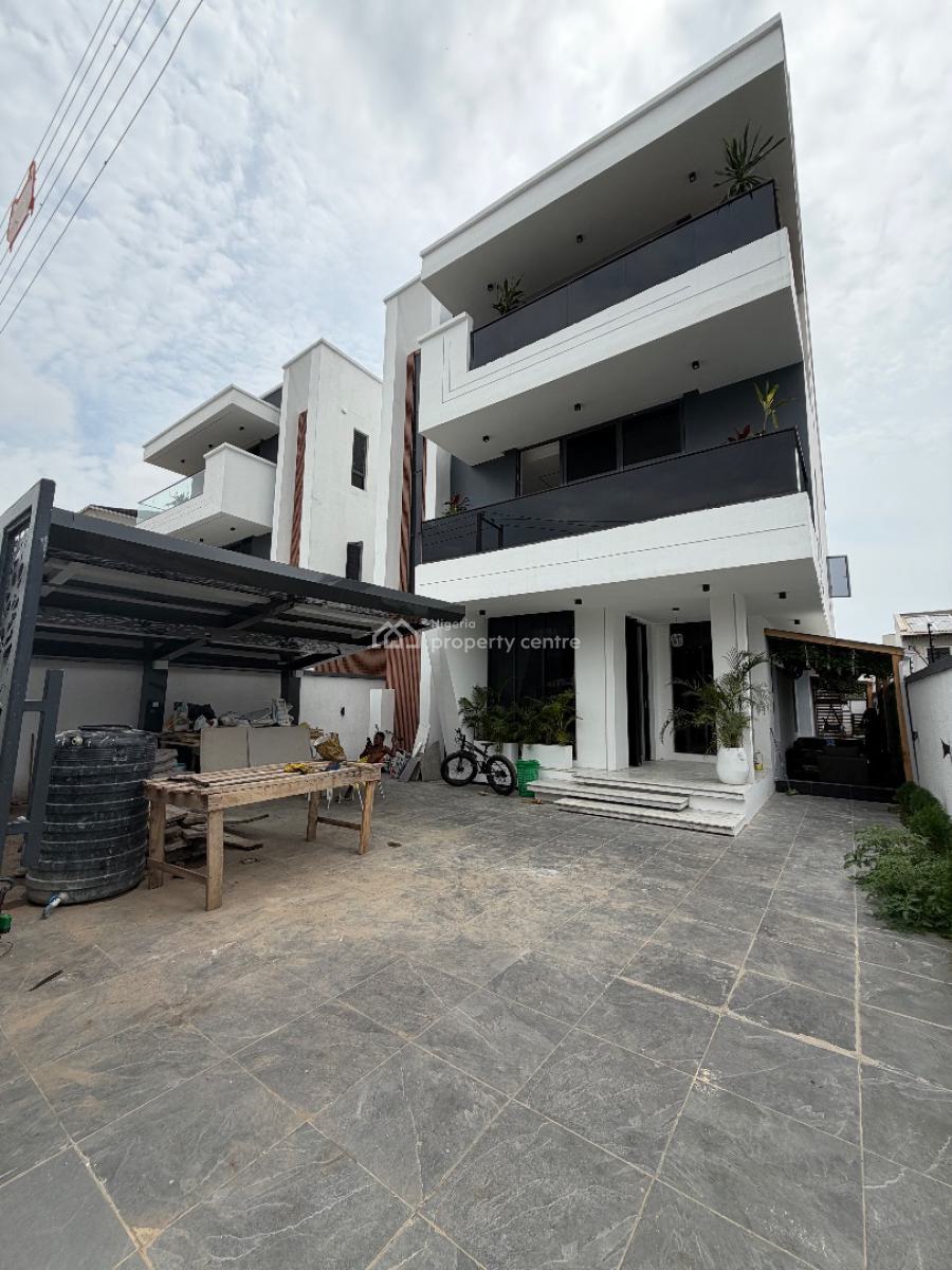 Spacious 5 Bedroom Fully Detached House with Pool, Lekki Phase 1, Lekki, Lagos, Detached Duplex for Sale