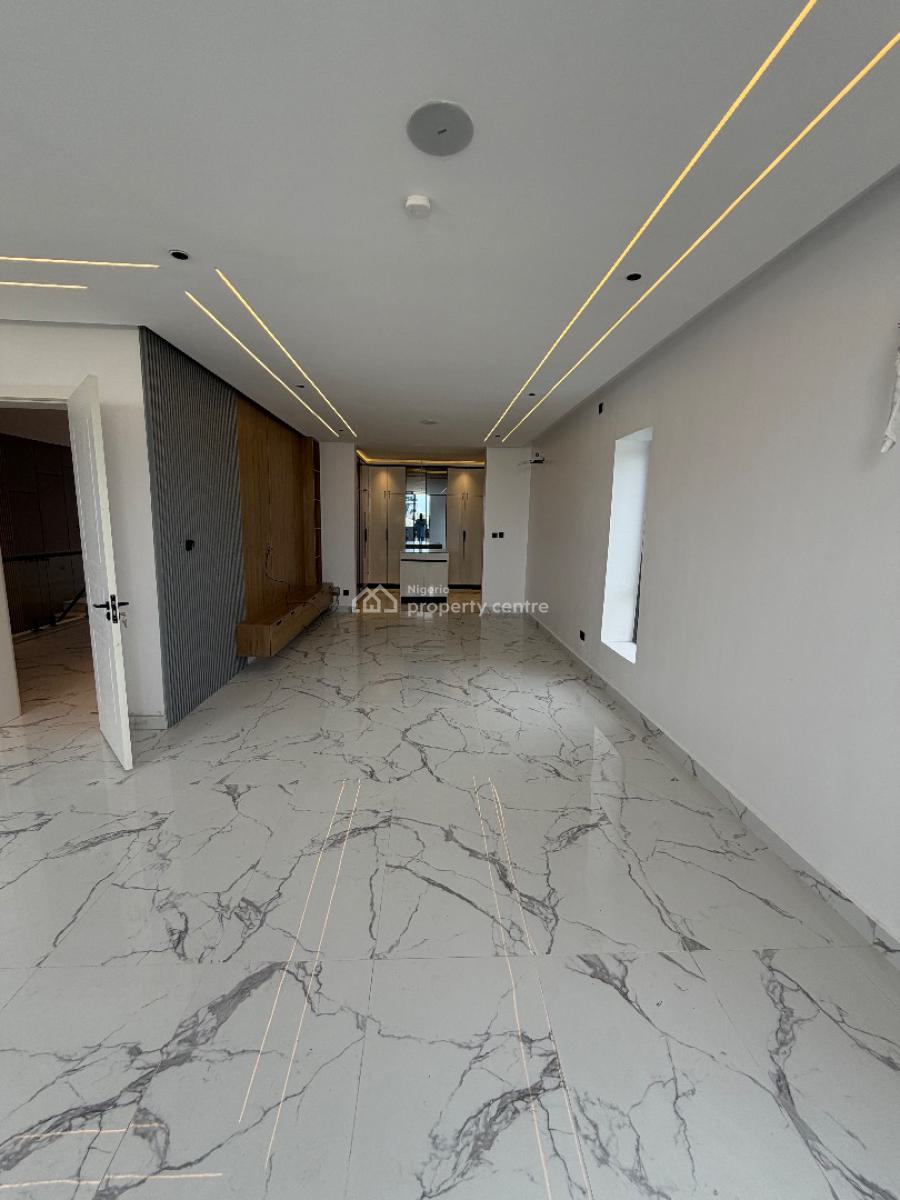 Spacious 5 Bedroom Fully Detached House with Pool, Lekki Phase 1, Lekki, Lagos, Detached Duplex for Sale