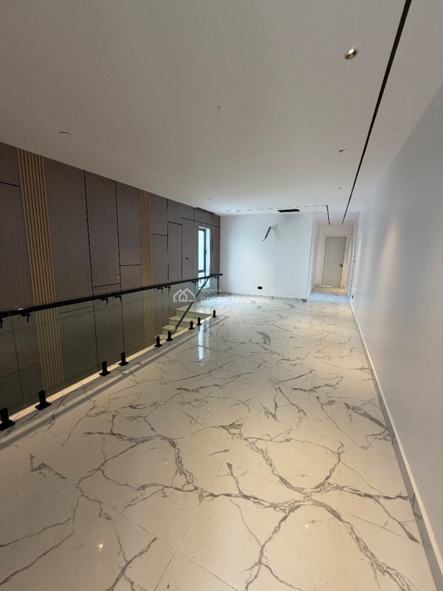 Spacious 5 Bedroom Fully Detached House with Pool, Lekki Phase 1, Lekki, Lagos, Detached Duplex for Sale