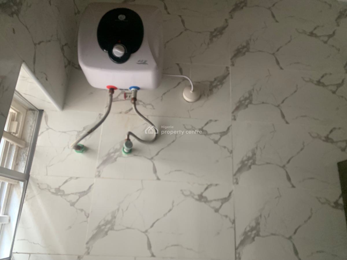 Shared Apartment, Lekki Conservation Center, Lekki, Lagos, Self Contain (single Rooms) for Rent