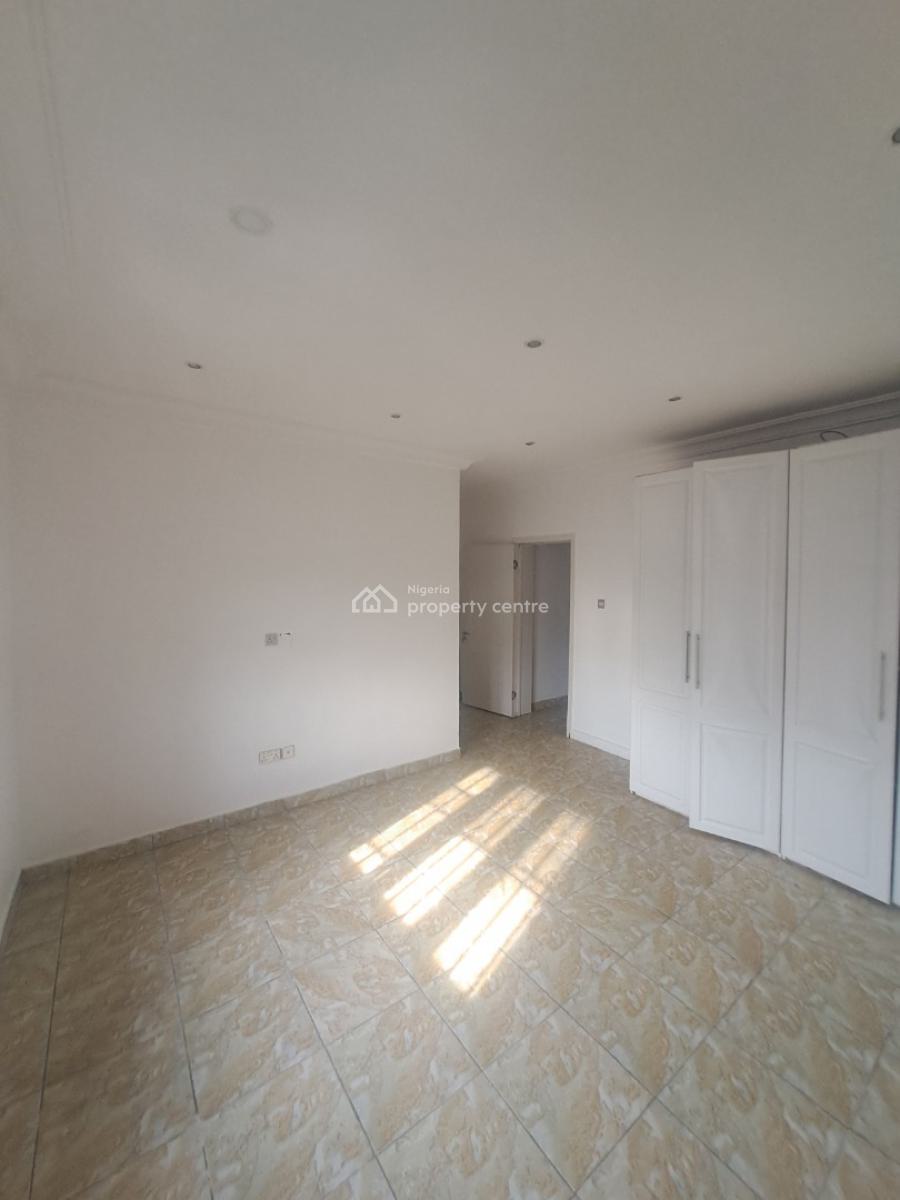 Well Built Serviced 4 Bedroom Terrace with Pool and Bq, Chevron, Lekki, Lagos, Terraced Duplex for Rent