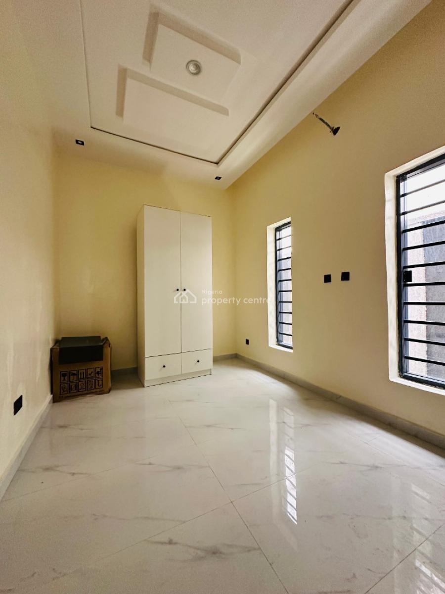 Beautifully Crafted 5 Bedroom Detached Duplex Plus Pool, Gym Room, Gra Phase 2, Magodo, Lagos, Detached Duplex for Sale