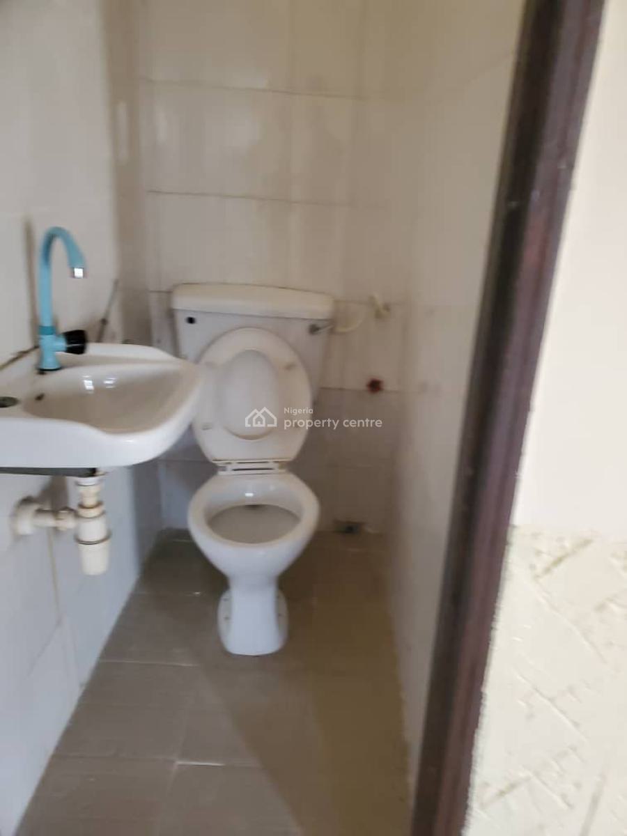 3 Bedroom Bungalow with Bq, Abraham Adesanya Estate, Ajah, Lagos, Semi-detached Bungalow for Rent
